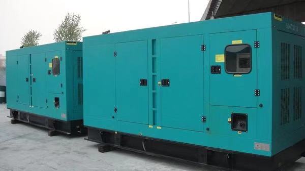 合肥二手康明斯400kw大型柴油发电机组